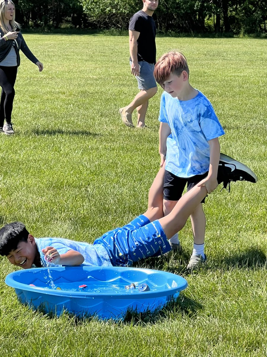 Kristen Lawrence tweet media