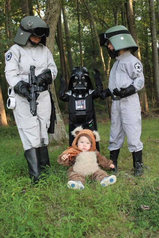 501stLegion's tweet photo. Your AT-ST got taken out by what?!?!?  I am most displeased…
Member: IS-24570 with Galactic Academy Cadets
@501stFirstState @501st_ACD 
#StarWars #501st #BadGuysDoingGood #ATSTDriver #EwoksAreAMenace #MosEisleySchoolOfDelaware #ReturnOfTheJedi https://t.co/L8IY8Y7O0v