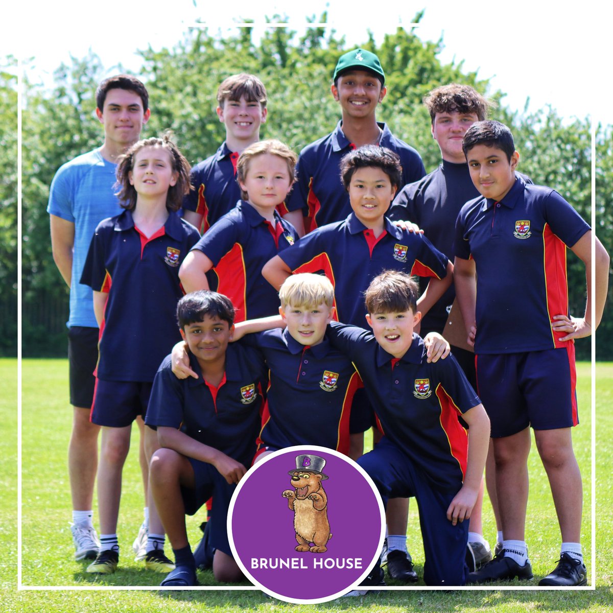 Our wonderful Junior Cricket Team! 😖 Shoutout to our amazing Brunel photographer- Harry H 🙌 superb photos! Each deserve their own post 💜🐻