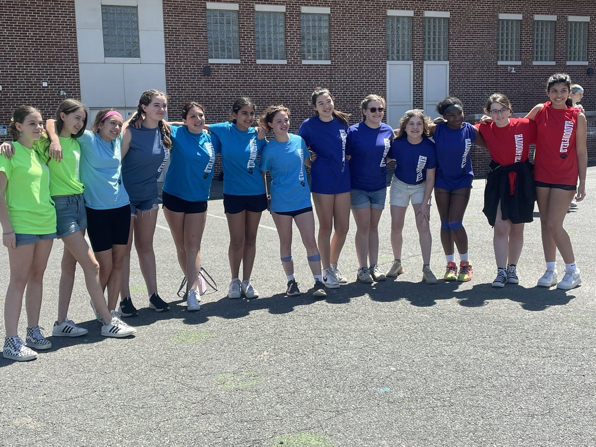 Mrs. Radka tweet media