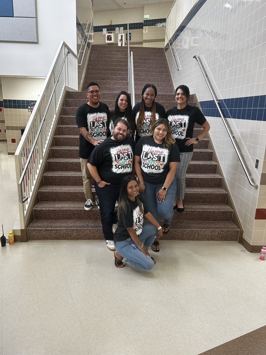 And just like that year 11 is in the books! We laughed, we cried, we acted like complete buffoons, but we also grew. And at the end of the day, that’s all that matters. #tiredteachers #lastdayofschool #dreamteam #fourthgrade