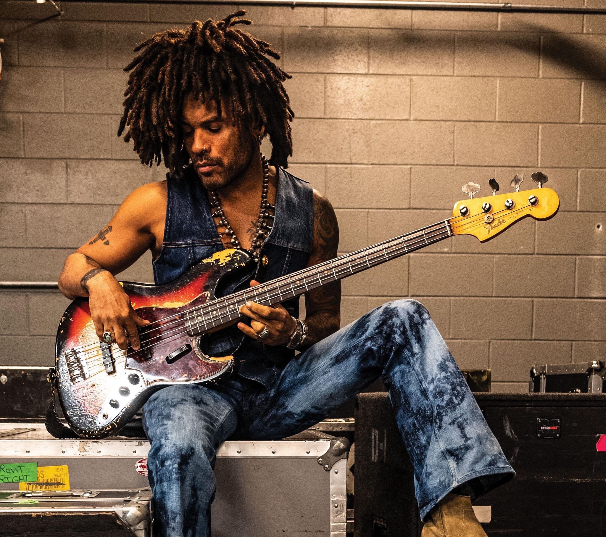 Happy Birthday to the great Lenny Kravitz!
I want to get away. 
I want to fly away..  