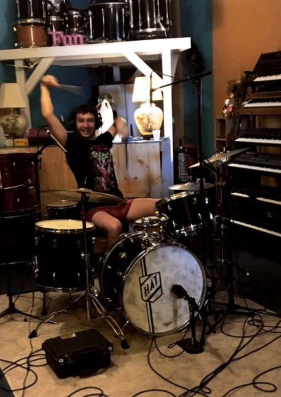 SlagCult's tweet photo. Hoping Ezra's time off was spent doing all the things they love. It's about to get nuts! #ezramiller #myflash https://t.co/0sKWPmFcyq