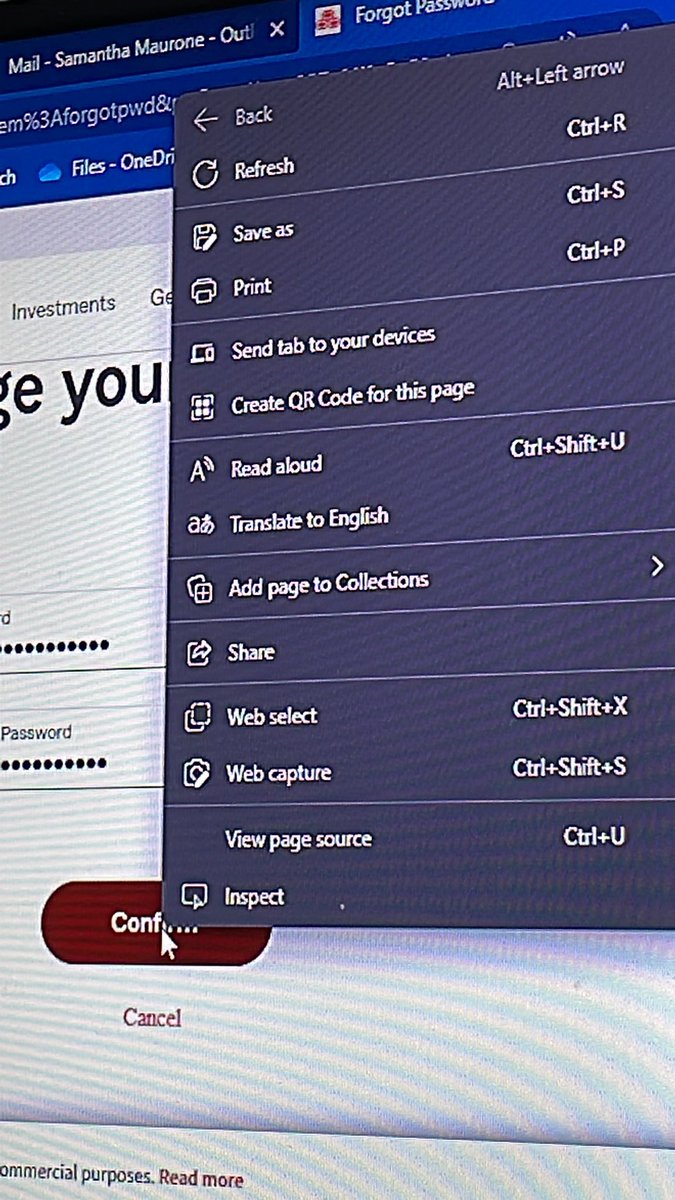 MingleMolly's tweet photo. @StateFarm  why cant I change my password? Why is the confirm button not clickable? https://t.co/xqI4BHnn5x