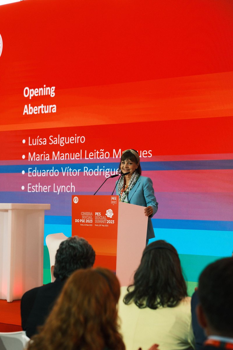 Maria Manuel Leitão Marques na abertura da cimeira 

#PESsocialsummit
#PartidoSocialista
#Porto
