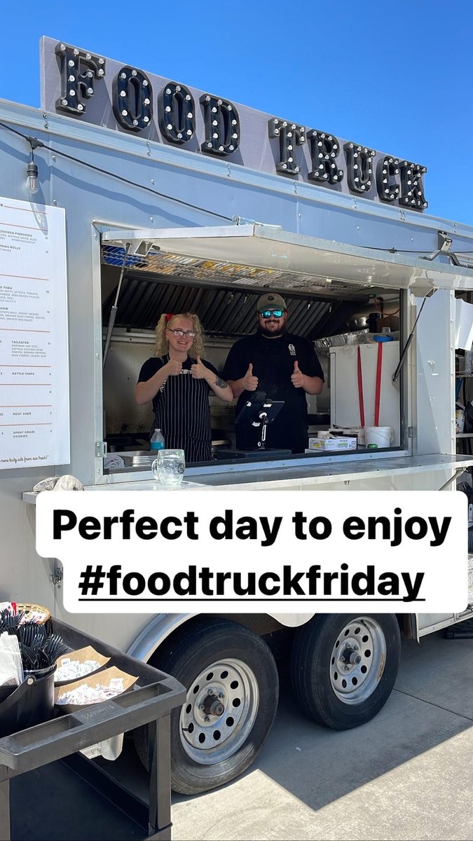 Looking to start the long weekend off right?

Our Smoke and Pickles Food Truck has the perfect solution to that question! Stop by and enjoy the nice weather and a beer or two with some of our tasty choices.
#theweekendishere #foodtruckfriday