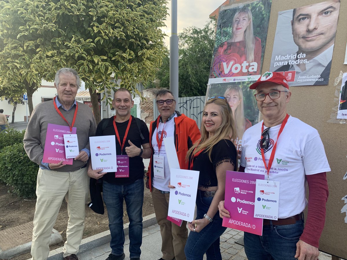 💪🏽 Nuestras brigadas de apoderados y apoderadas están listos para ayudarte en los colegios electorales de #LasRozas #28M 😊

👉🏼 Ante cualquier problema, duda o incidencia, busca a nuestros apoderados y apoderadas con estas tarjetas ⤵️