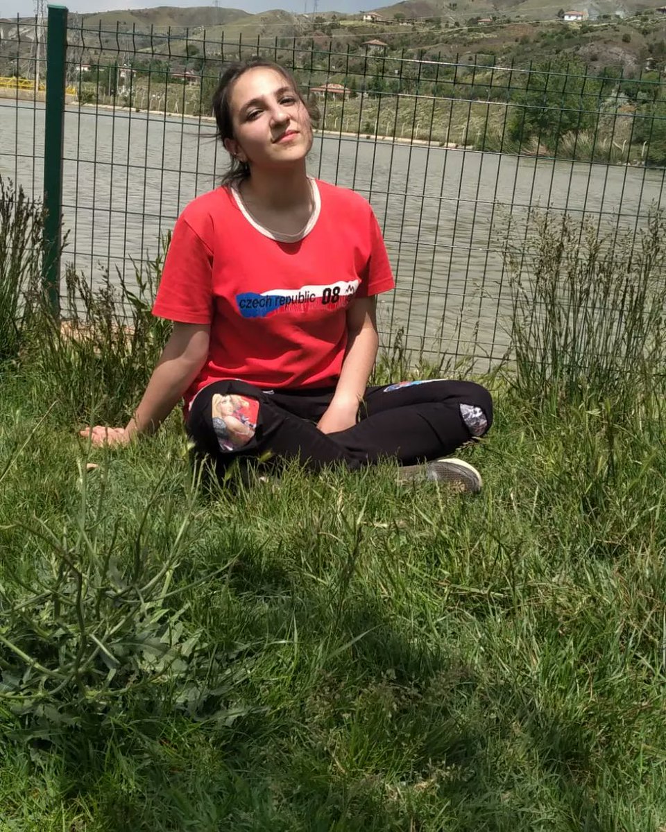 edgetheinsane's tweet image. In the picnic
#picnic #fun #letsfun #rest #summertime #summertimesadness