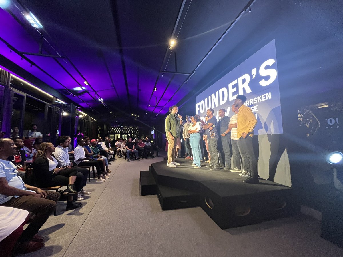 Alex Ntare tweet media