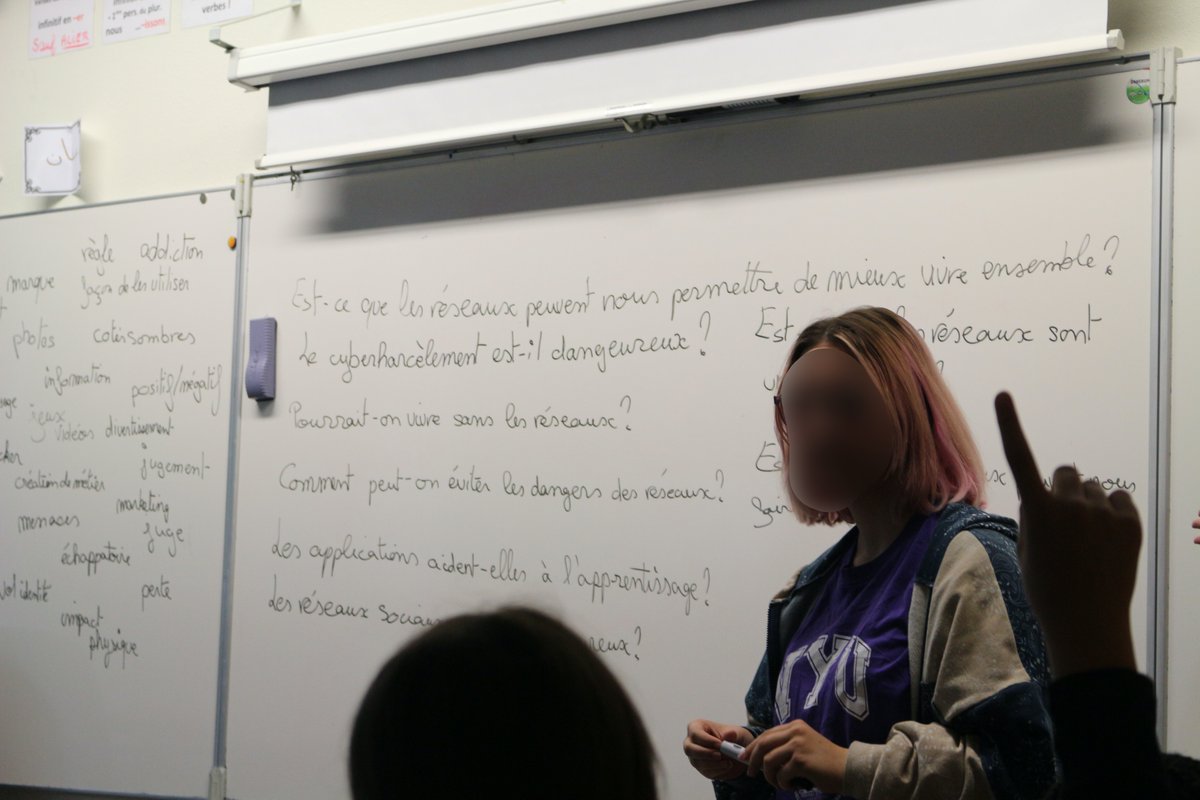 Graines2philo67's tweet photo. Des lycéen•es qui animent des ateliers philo aux sixièmes: ça peut se faire sans animateurices , et comment !! 🌱 https://t.co/1GMqMwhiLx