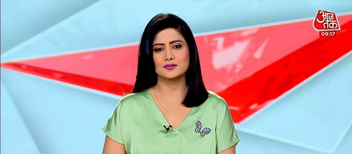 Your green outfit is the perfect representation of your personality.”
@nehabatham03
#AnchorShoot 
#AnchorDiaries 
#NewsAnchor
#9Bajgaye
#GreenDress
#GreenDay
#PicOfTheDay