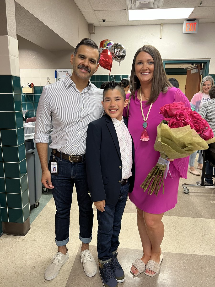 ambermhope's tweet photo. So proud of these @BeaverMST_Stars! Dream big, work hard, & follow your dreams! 💕 You will love middle school; always remember you are loved! #5thgradegraduation https://t.co/zQDk72N5l7