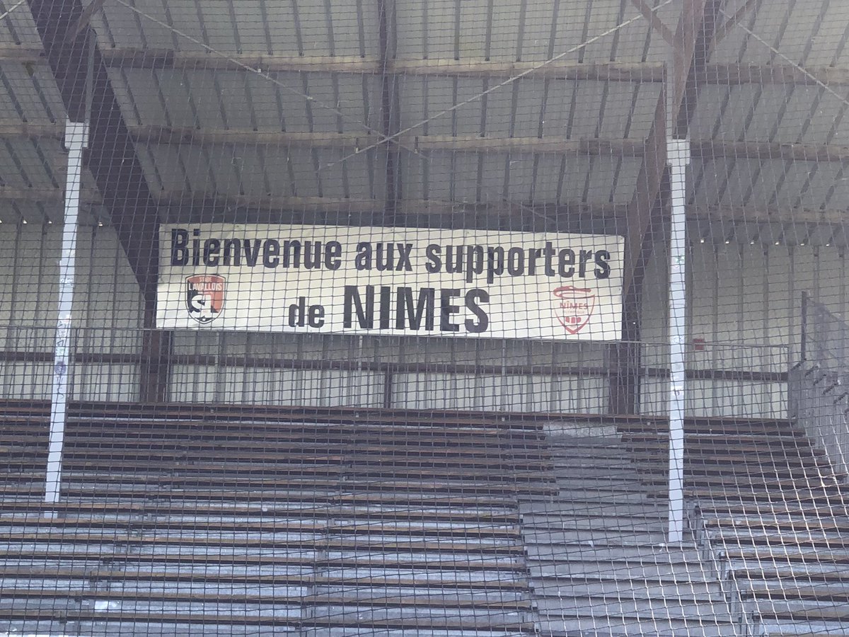 Le club de Laval qui a plus fait pour les supporters nimois en 1 match que le président de Nîmes depuis 5 ans 😶