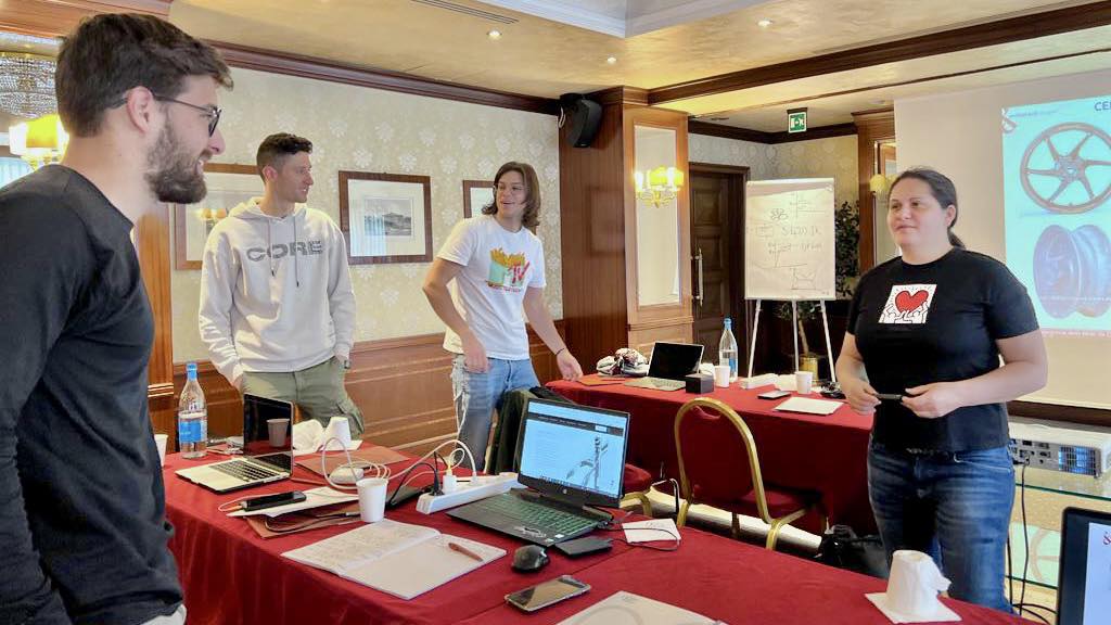 VsystemTech's tweet image. Si rinnova quella che è ormai una tradizione di #Vsystem. Il corso che la CEO Silvia Gaiani tiene al Master in Ingegneria della Moto da Corsa di @ProfessionalDG.

professionaldatagest.it/offerta-format…

#WeAreVsystem #motorsport #exhaustsystem #welding #hydroforming #tubebending #specialalloys