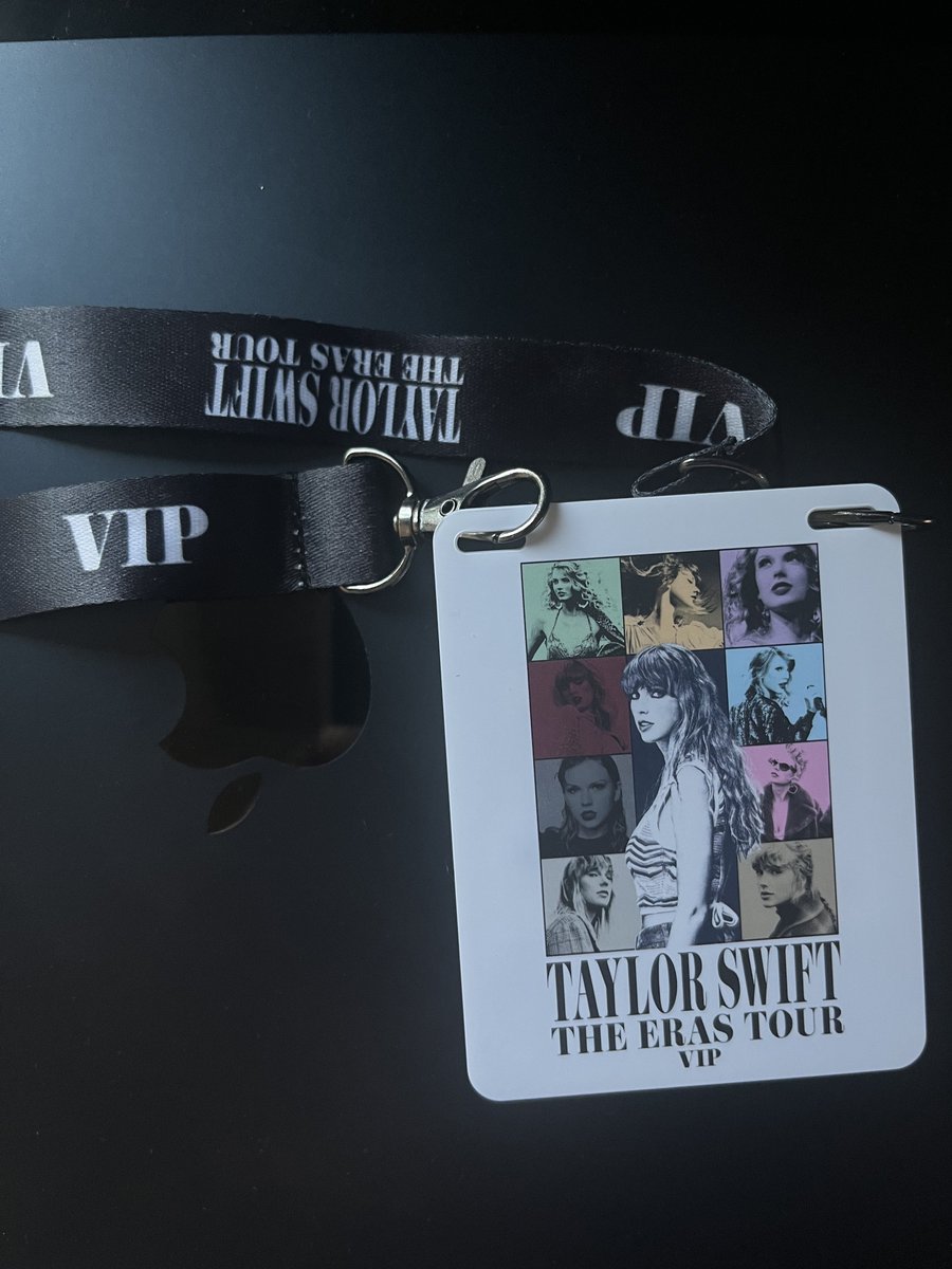 ToTAY's the day! On my way to MetLife Stadium #TaylorSwift #TaylorSwiftErasTour