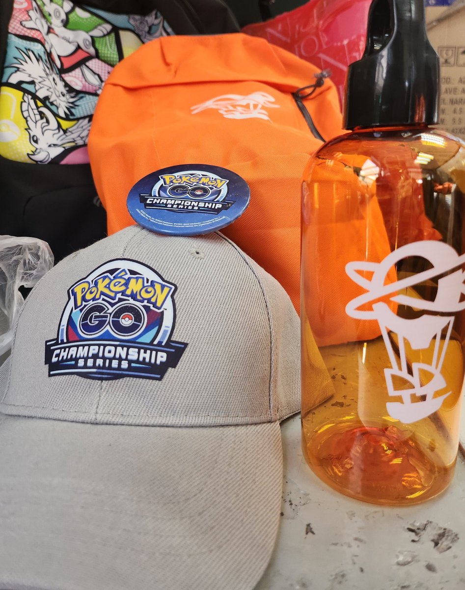 GommunityMx's tweet photo. ⚠️Kit de participación en el Championship Series CDMX.
🔰Recordamos que el primer y segundo lugar tendrán su boleto al mundial de Yokohama. 

#GOmmunity #PokemonGO #Niantic https://t.co/eh7gmH1ohz