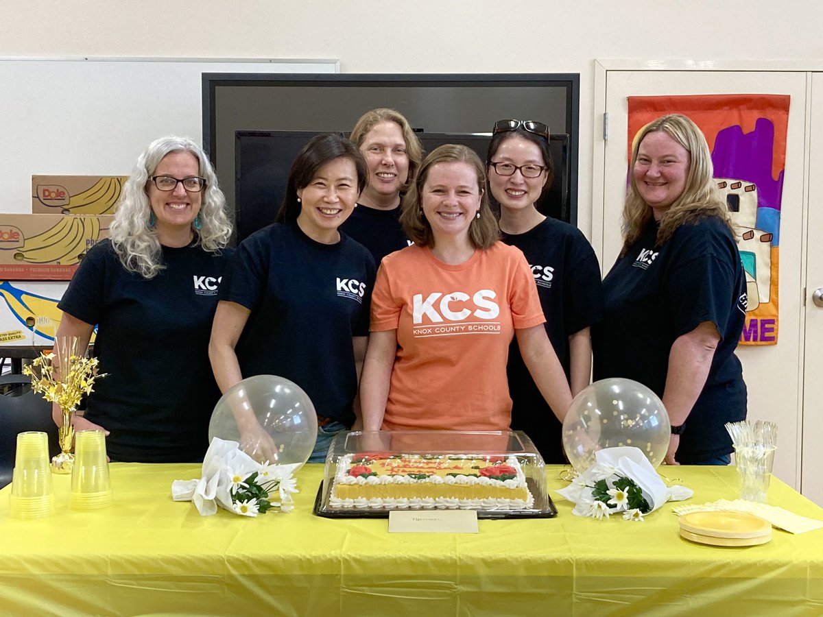 Congratulations to our own Hanan Ayesh on your well deserved retirement! 🎊🎉You have impacted so many families with your dedication, caring, &amp; hard work through the years. We will miss you so much! We wish all the love, peace, &amp; happiness in the world 🌎 for you! ♥️
<a href="/KCS_ELL/">English Language Learners of KCS</a>