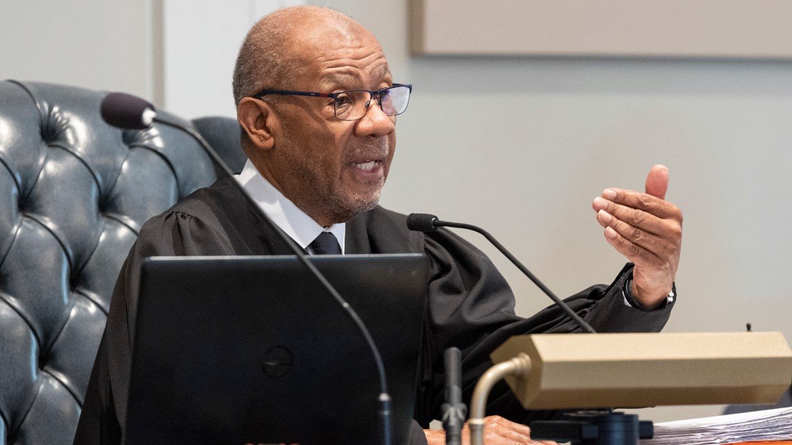 BREAKING: A heroic judge steps in and puts a temporary halt on South Carolina's new draconian MAGA bill that bans most abortions at six weeks of pregnancy — which is before many women are even aware that they're pregnant.

Judge Clifton Newman stepped in just 24 hours after MAGA