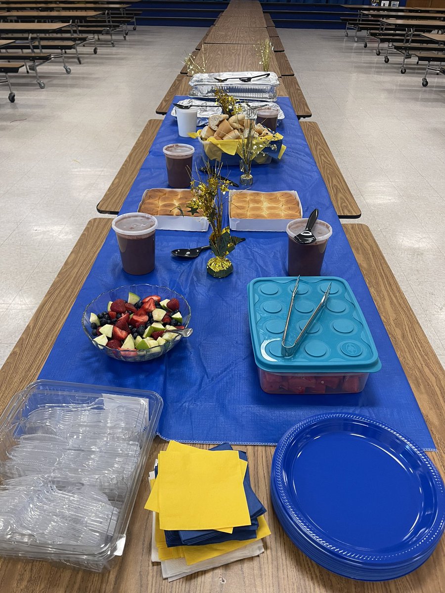 csl_msmax's tweet image. Today we celebrated all of our Gaithersburg ES parent volunteers! We are so thankful for their support and so happy to have them on our team ☺️