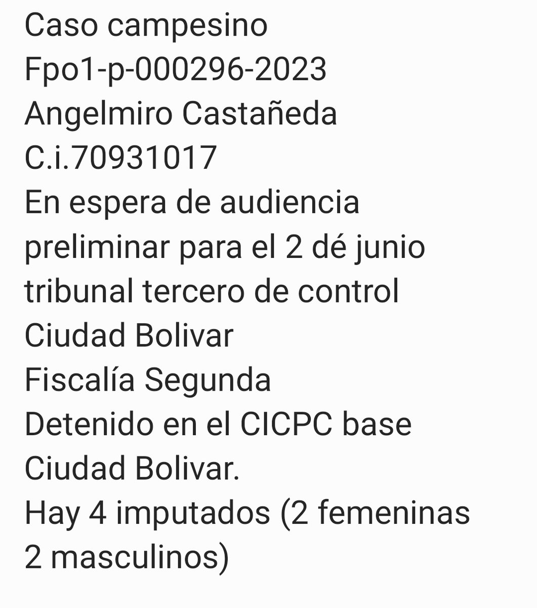 LUCHA_CAMPESINA's tweet photo. #Urgente
Con falso positivo #CICPC Bolívar encarcela a #Campesino Angelmiro Castañeda de 75 años acusándolo de robo de rieles, para despojarlo de su parcela, donde tenía aji, plátano, yuca etc

@NicolasMaduro @CeballosIchaso1 @DouglasRicoVzla @TarekWiliamSaab @PRENSACICPC @lubrio https://t.co/nN7DqbieUL