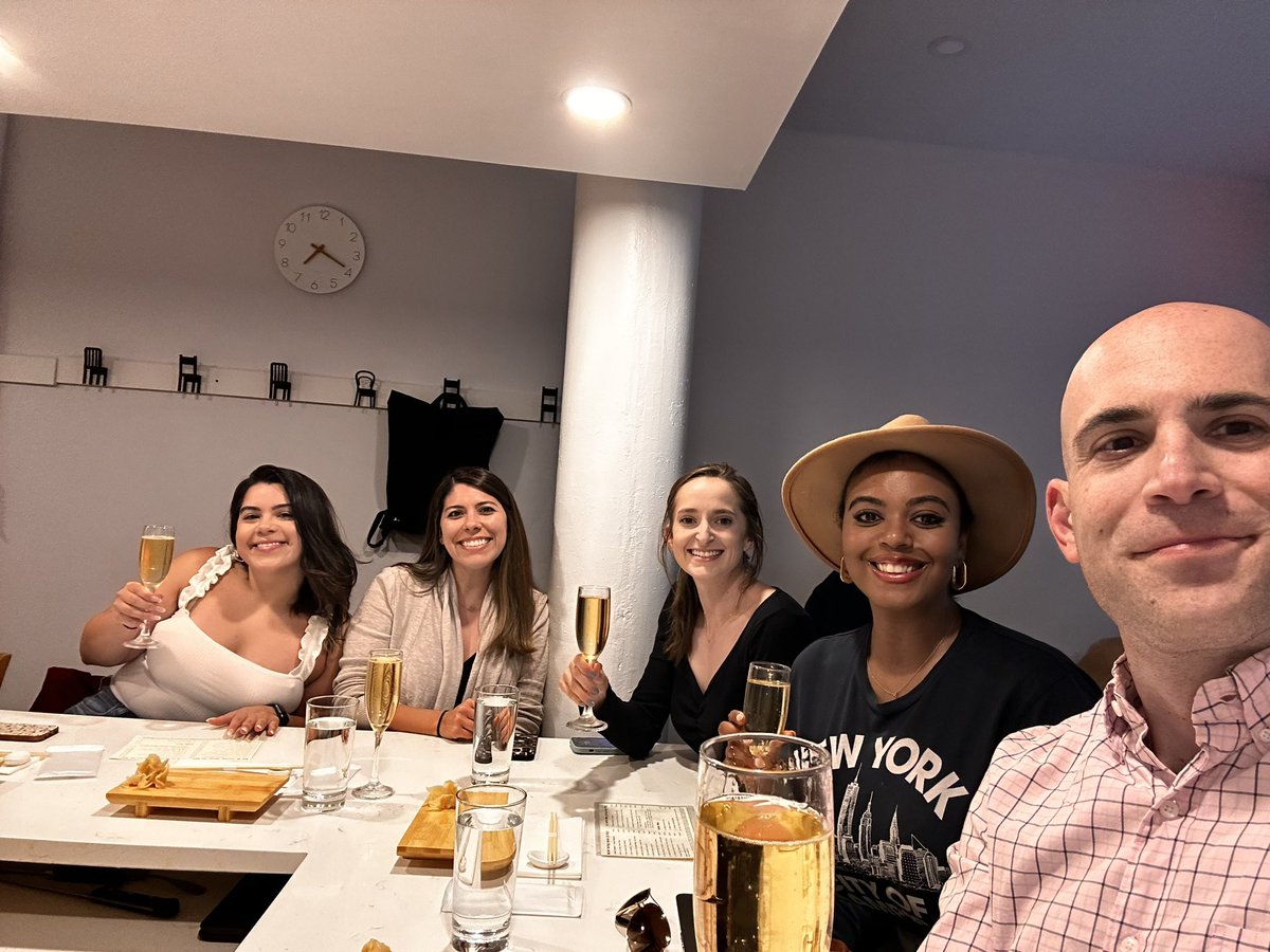 Blessing the timeline today with some 💙 pics from the past week