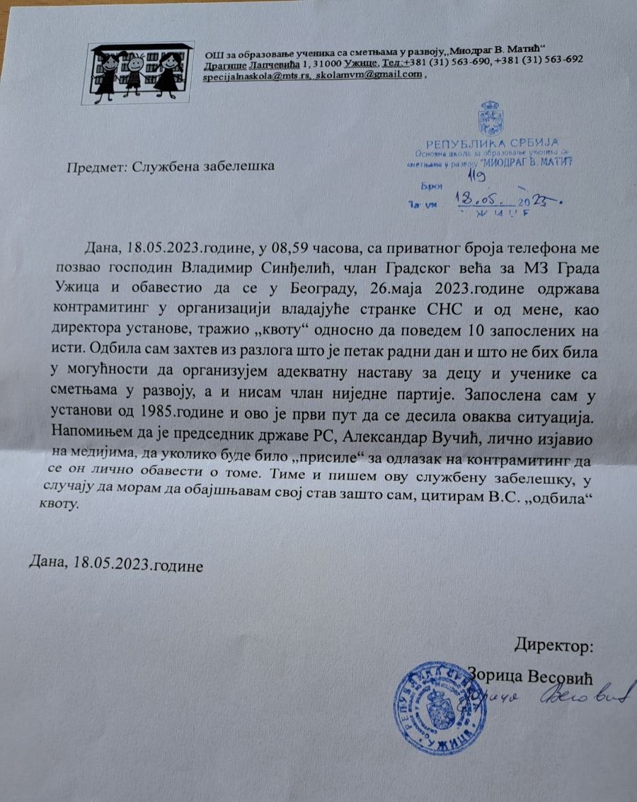 IvanaParlic's tweet image. Službena beleška iz Užica.
Zorica Vesović, direktorka škole za decu ometenu u razvoju, odbija da ide na Vučićev miting.
Ne želi da ispuni "kvotu" koju od nje zahteva Vladan Sinđelić, član gradskog veća.
Nisu svi direktori bez kičme.👇