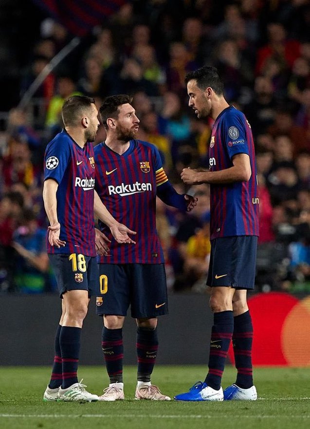 🚨 FC Barcelona have invited Leo Messi to attend the farewell ceremonies of Busquets and Alba. @victor_nahe @sergisoleMD 👋🗓️