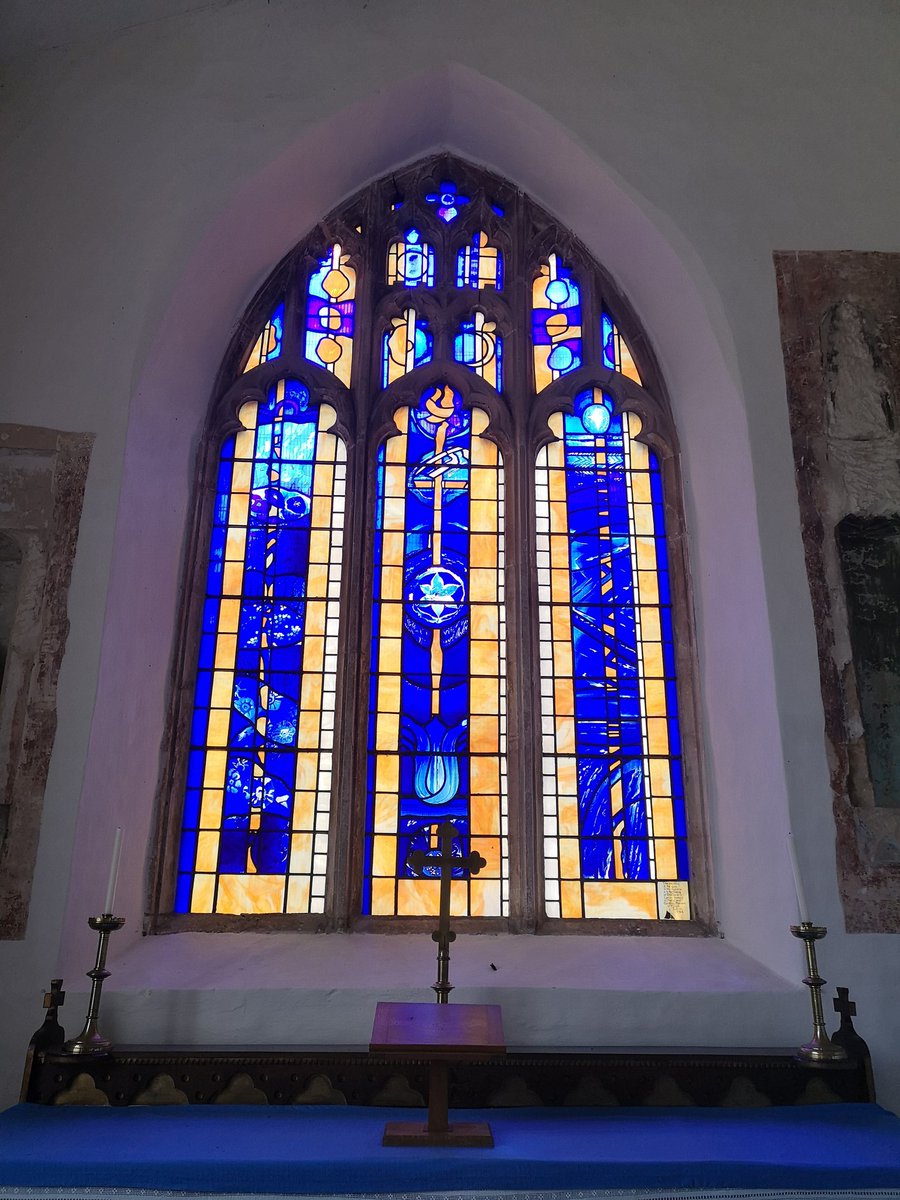 RevCBeckett's tweet photo. Doing a bit of #art during my leave, inspired by our beautiful lady chapel window in #AllSaintsBrightlingsea  @AllSaintsAngels. Looking forward to the #ArtCompetition entries on display in Church starting tomorrow 9:00. https://t.co/5L9vGmUpnL