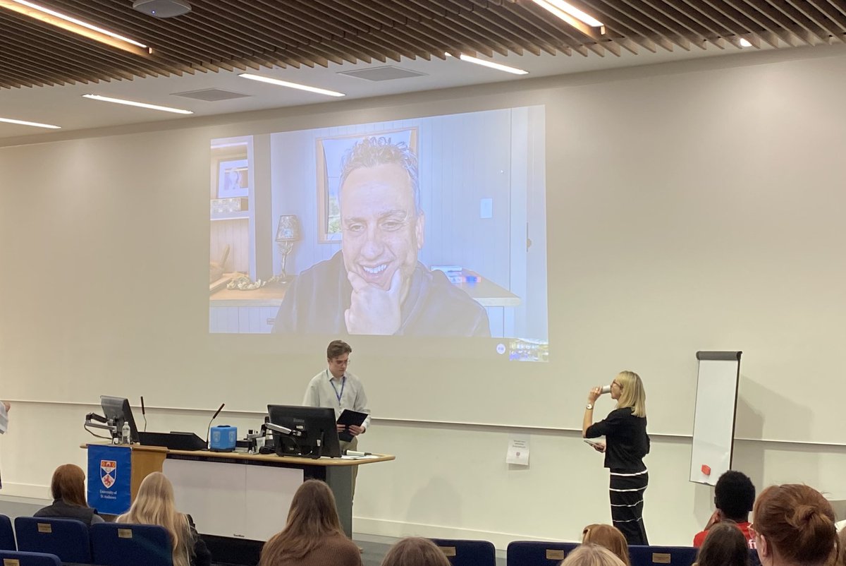 Mrs Rowan tweet media