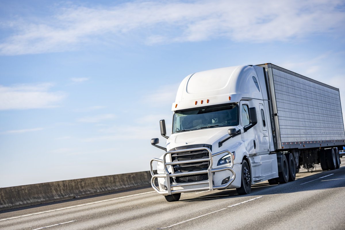 #FunFact Friday!

Did you know? 97% of the Class 8 highway tractor-trailer trucks are powered by diesel engines. That's a lot of opportunity for high-quality alternatives like biodiesel and renewable diesel. 

Learn more: MiAdvancedBiofuels.com