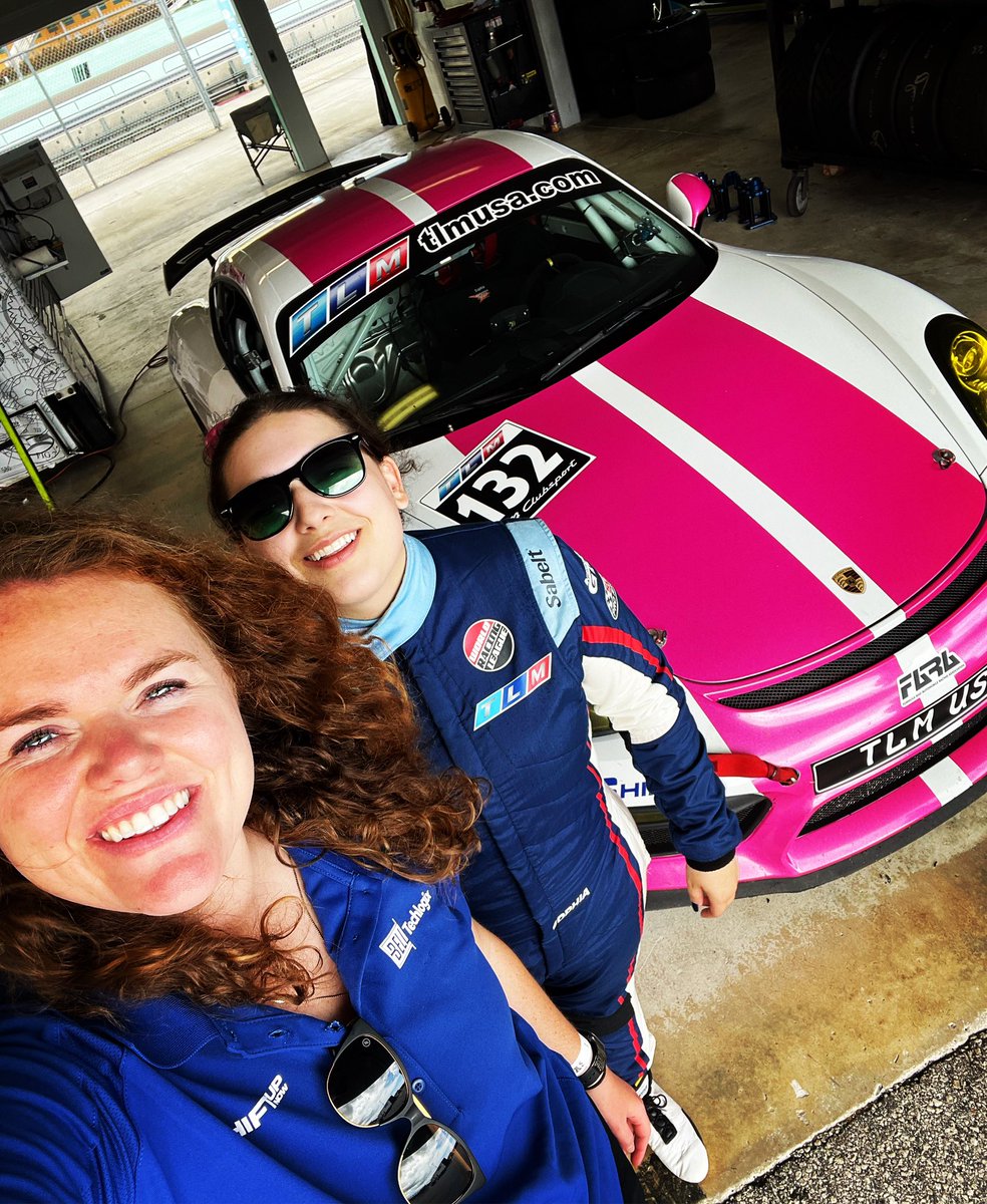 SarahMRacing's tweet photo. 🚗 Coaching Sophia this weekend at the #FARA racing series in Homestead! 

Wishing @PippaMann was here to help us drive this thing! Wish us luck 😍

#SarahMontgomery #TLM #FARAracing #Homestead #Cayman #porscheCayman #CaymanGt4 #porsche https://t.co/qz2FyPxmhO