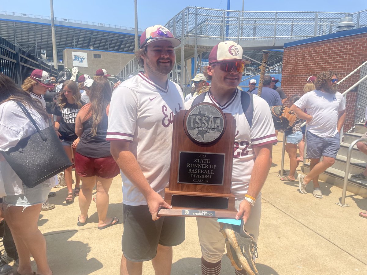 WallyJones27's tweet photo. East Robertson finished runner up in the State Championship. Enjoyed watching ⁦@Cody_jones24⁩ ⁦@austinjones7277⁩ compete to the end of their high school senior season. Thanks to all who poured into my kids lives. ⁦@ER_Indians⁩ ⁦@bluesbaseballtn⁩ https://t.co/QyaPOtjaaT