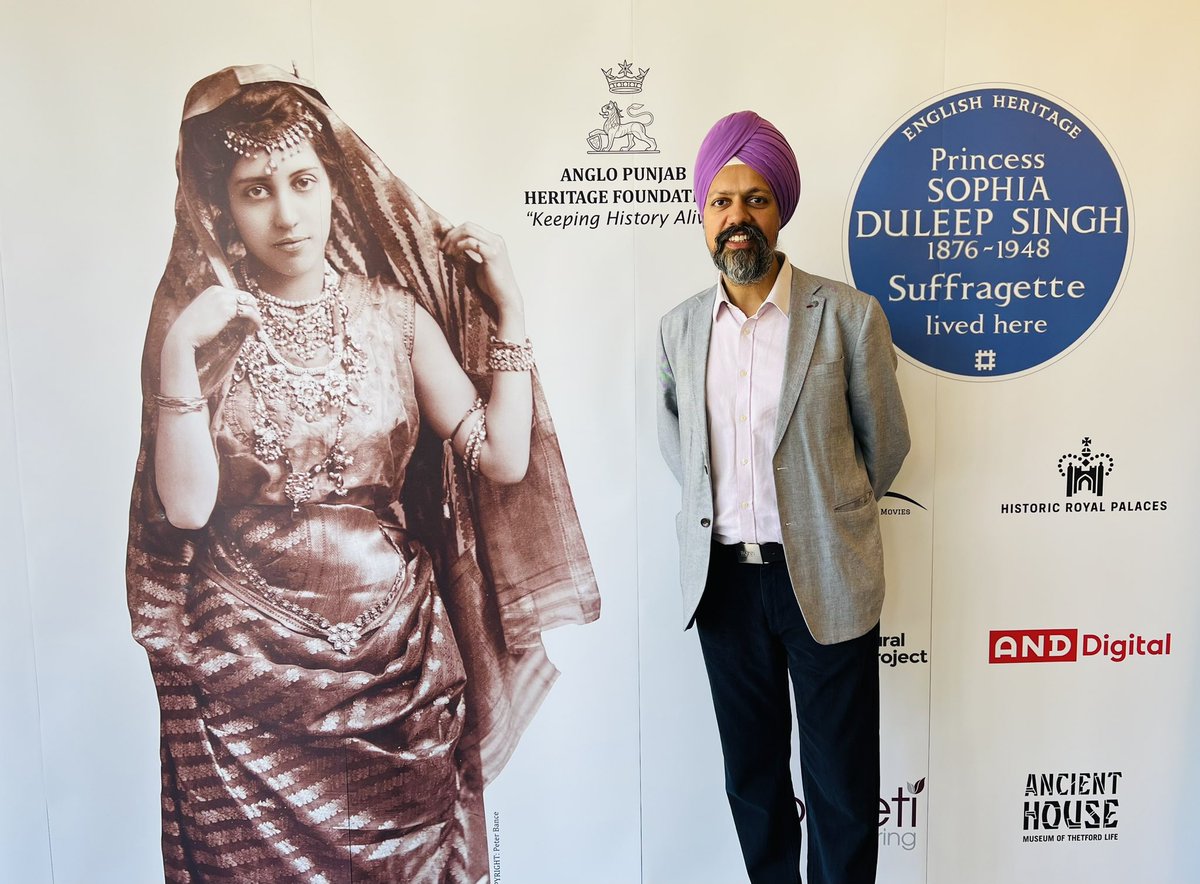 Great to be part of @EnglishHeritage blue plaque unveiling for Princess Sophia Duleep Singh.

Granddaughter of legendary Sher-e-Punjab Maharaja Ranjeet Singh, she was an inspirational #suffragette, advancing women’s rights, and I’m glad she is finally getting due recognition.