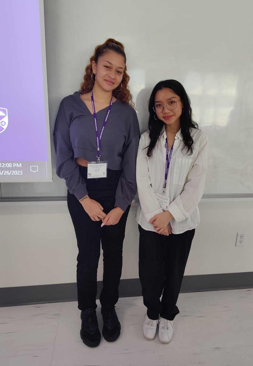 WidowWeb's tweet image. Well done Cruz Das and Veronica Palma! On-point talk showing how sexual dimorphism in body mass and running speed precedes other morphological differentiation in false widow spiders. Undergrad collaboration with Marie Toukam and Erynne Suntano, mentored by @lainiland #OE3C2023