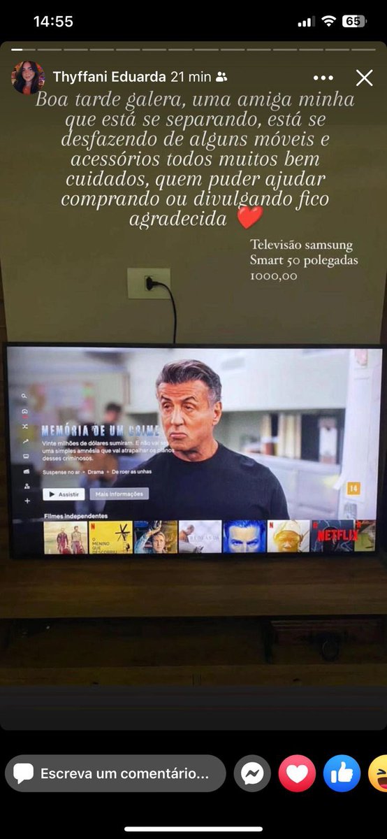 Gente hakearam meu perfil do Facebook, estão se passando por mim pra vender móveis e dar golpe, quem for meu amigo no face denunciem por favor, não sou eu!