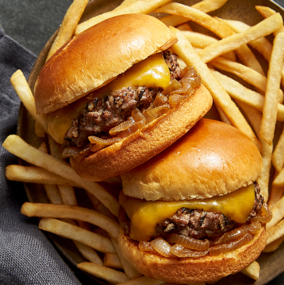 Take on a new cooking challenge and make this Mushroom Teriyaki Blended Burger! Get the recipe here: bit.ly/3Ava0sZ