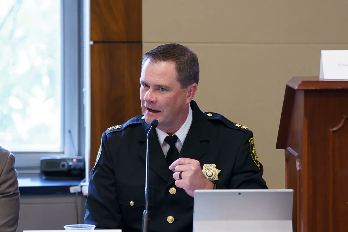 Chief Deputy Sheriff Brockmeyer was recently invited to the Capitol in Washington DC to discuss the Suffolk County Sheriff’s Office’s involvement in Sandy Hook Promise. Chief Brockmeyer spoke about warning signs of a crisis and how law enforcement can intervene. https://t.co/7voJ1xRwBg