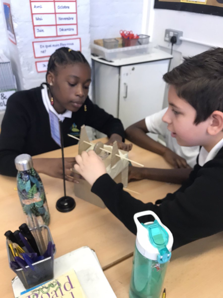 yr5palmtree's tweet photo. Palm completed their pulleys for DT this afternoon! It took great craft and precision 👏 @WoodhillSch https://t.co/neQrXiJd5P