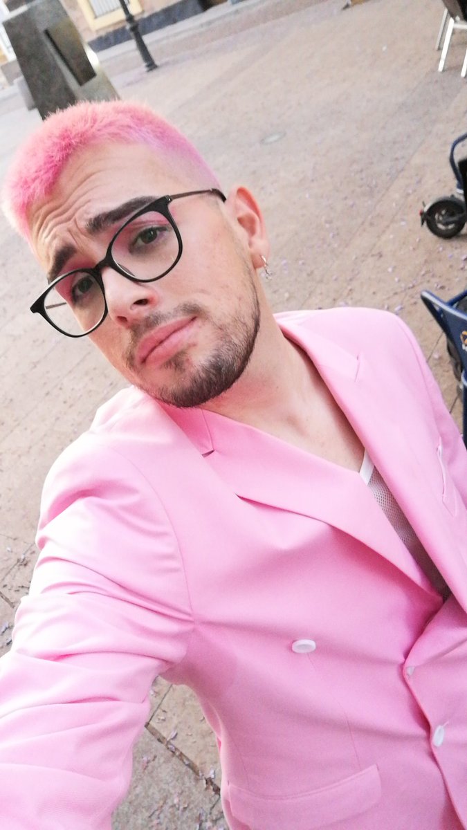 josem_crack's tweet photo. 💗Full Pink💗 https://t.co/fFkQHYrBf9