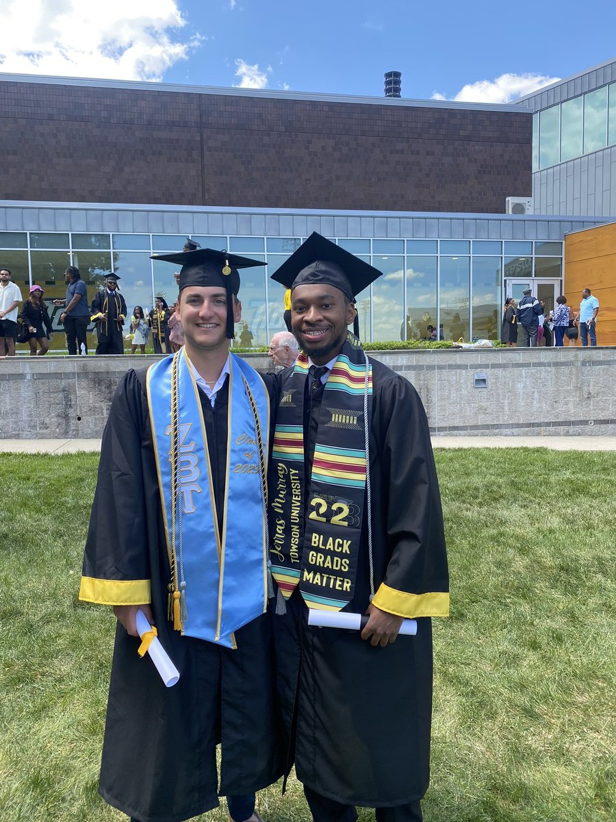 Four of the hardest working student interns we’ve ever had graduated today! All so talented and versatile. Thank you and congratulations Ariana, Jenna, Jared and Jerras! 

#GohTigers #TUProud