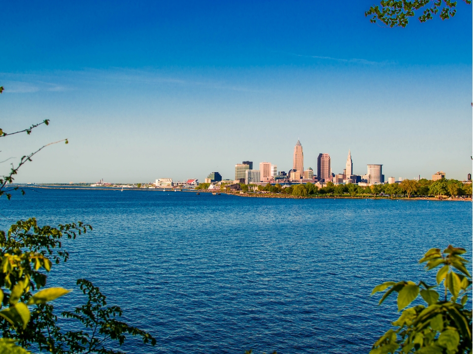 InterConCLE's tweet photo. Summer is here! Be ready to enjoy the outdoors in #Cleveland from hiking at @clevemetroparks and savoring delectable ice cream at @MitchellsCleve. After your day out, relax in our upscale suites with thoughtful amenities. #InterConCLE https://t.co/bvVR5Sn6YC https://t.co/5Ts1l8a7sM