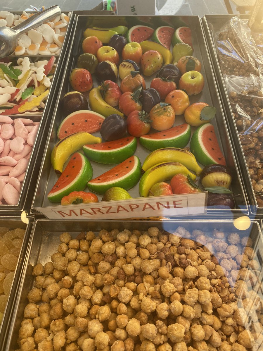 Waarom moet ik altijd aan <a href="/RemcoVeenstra7/">Remco Veenstra</a> denken bij dit?