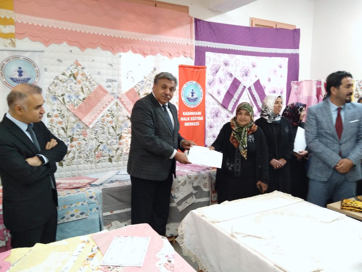 Şahören Mahallesi Köy Yaşam Merkezi El Sanatları kursumuzun yıl sonu sergisinin açılışı yapılmıştır.
<a href="/gokhanmurat1/">Murat YİĞİT</a> <a href="/kadinhanimem/">Mehmet YAVUZ / Kadınhanı İlçe MEM</a> <a href="/HalisUnal/">HALİS ÜNAL 🇹🇷</a> <a href="/konyamem/">Konya İl MEM</a>