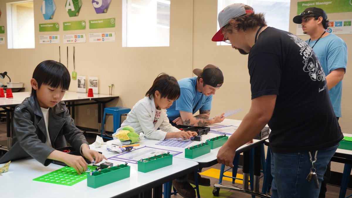 Electrical Training Institute (@eti569) on Twitter photo We had a great time with the <a href="/CVESDNews/">CVESD News</a> at their very popular monthly Energy Station event. Electrical concepts are made fun for young people with activities such as solar powered car races, paper windmills, designing a renewable energy car, and snap circuits! We had a great time with the <a href="/CVESDNews/">CVESD News</a> at their very popular monthly Energy Station event. Electrical concepts are made fun for young people with activities such as solar powered car races, paper windmills, designing a renewable energy car, and snap circuits!