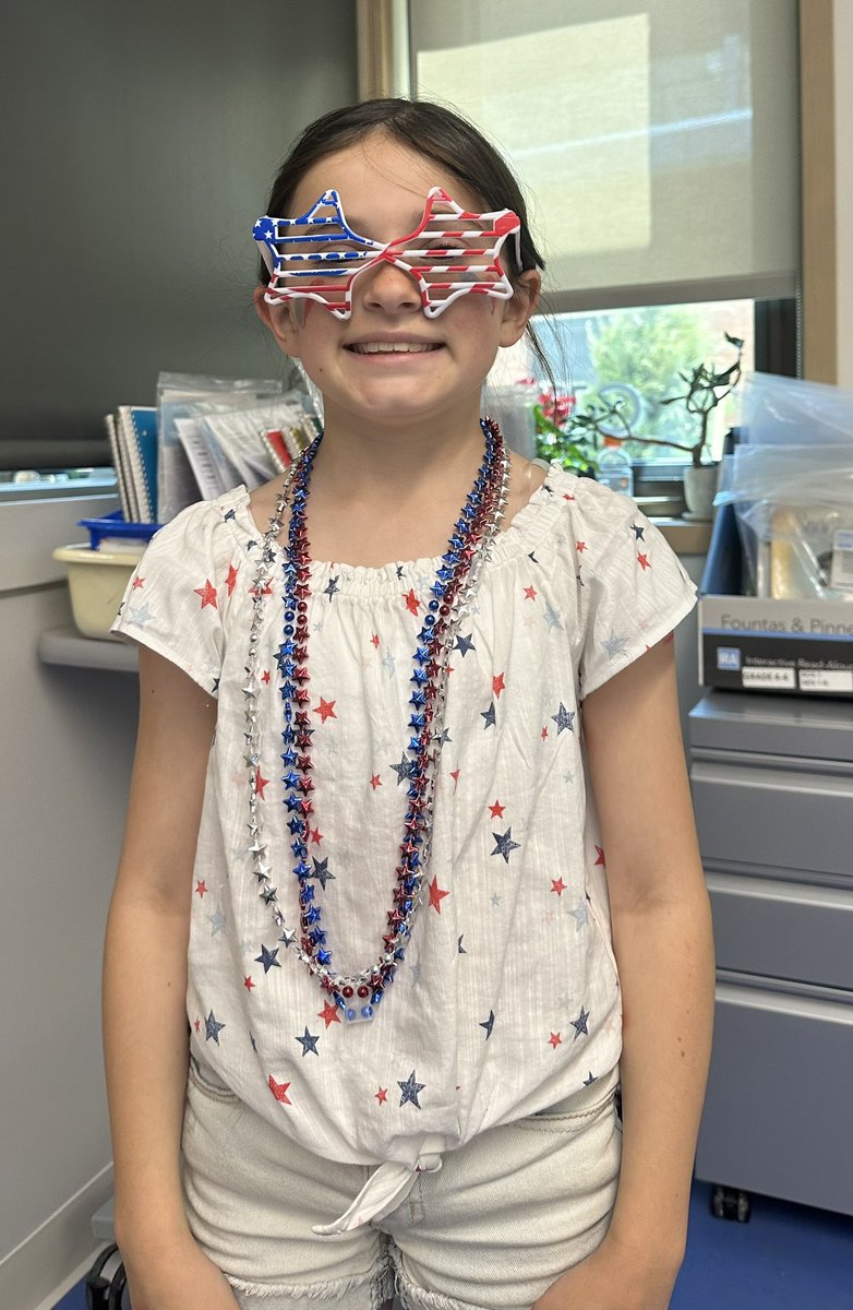 Ms. Slevin tweet media