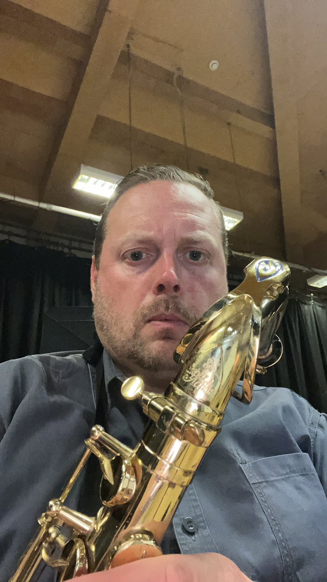 Scottbutt's tweet image. Getting ready for the Spring Serenade Concert @cslcardiff  been a looong time since I’ve done this!