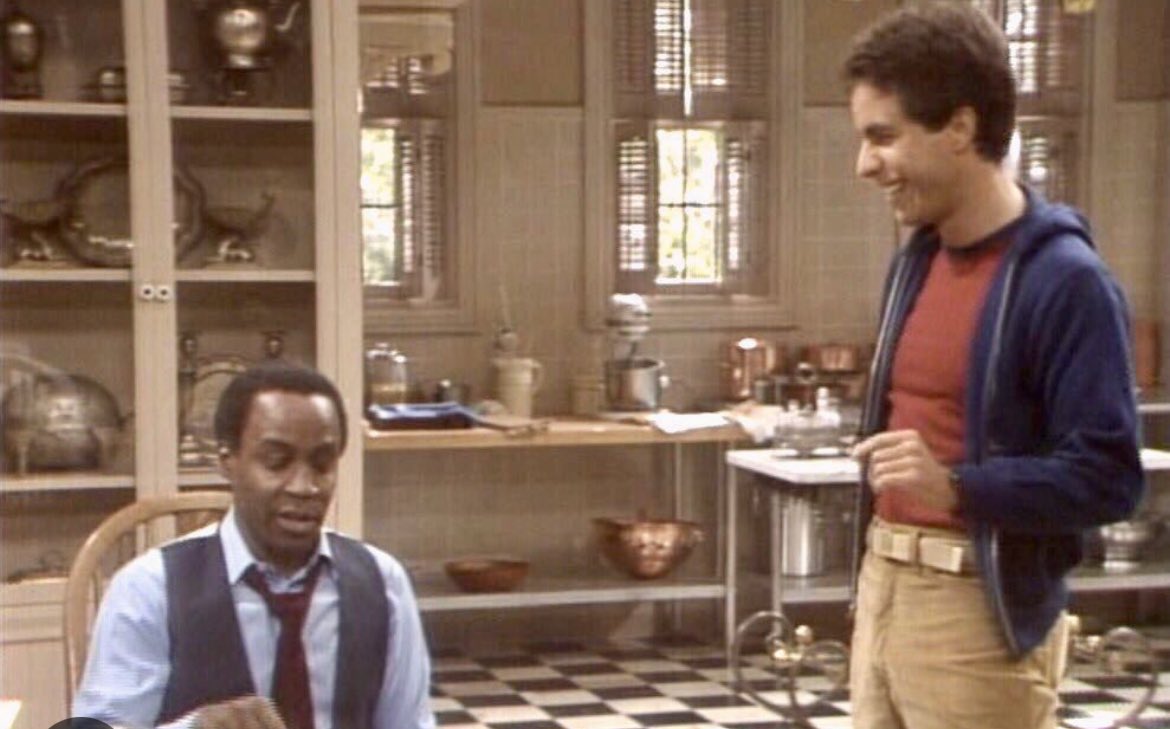 I wonder if @JerrySeinfeld ever thinks about Robert Guillaume…@Tubi got me in my youth feels bag…Thank you…❤️
