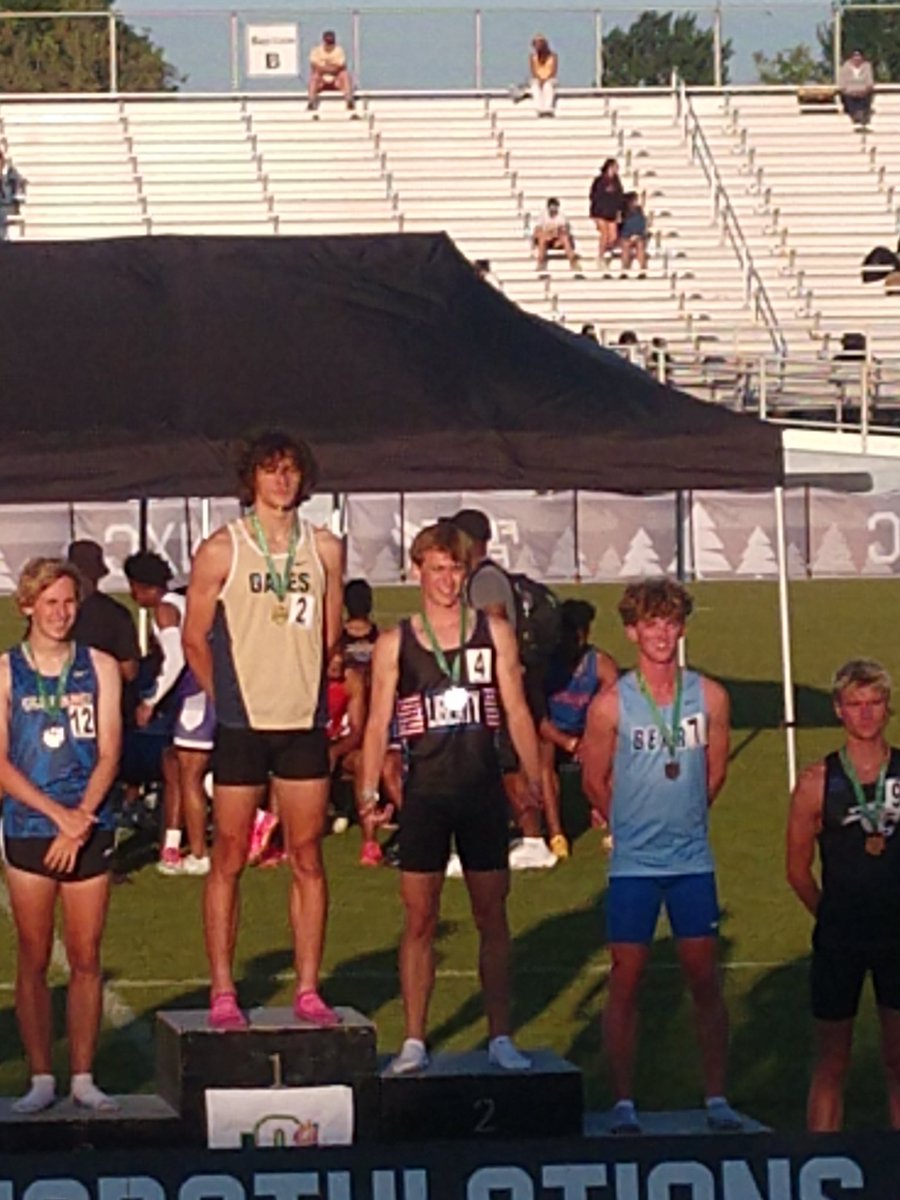 @EckertJaxson places 2nd in the 800 in the toughest region in Ohio with a new school record! #connect #compete Happy, but not satisfied. On to States! @LHSAthleticDept