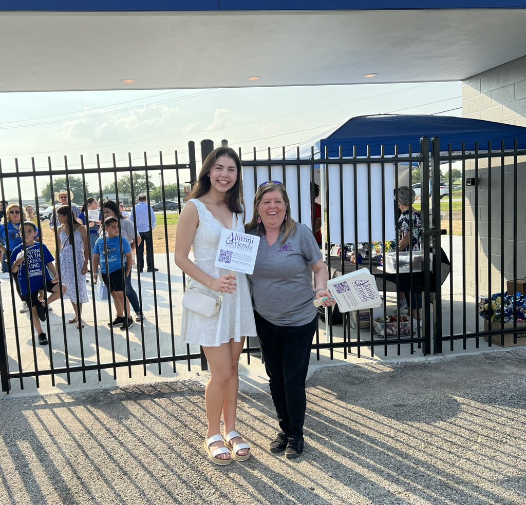 We hope you had a chance to say hello to our Education Foundation directors! #RSSCLASSOF2023
#gcGIANTS #backtostallworth