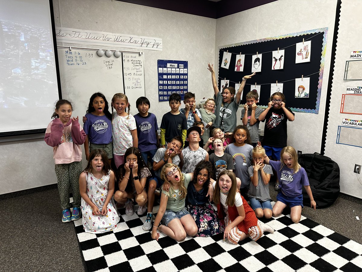 CTrommels's tweet photo. We had lots of fun in the sun these past couple weeks! Going to miss these awesome 3rd graders! https://t.co/XgpbbNtp7U